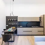 Bisicool Boutique Apartment By Napoliapartments